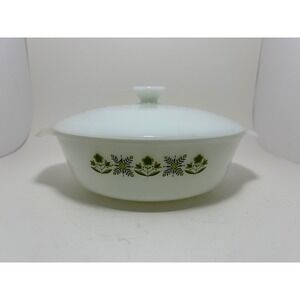 Anchor Hocking Meadow Green Milk Glass Casserole Dish with Lid 1.5 QT 437 USA